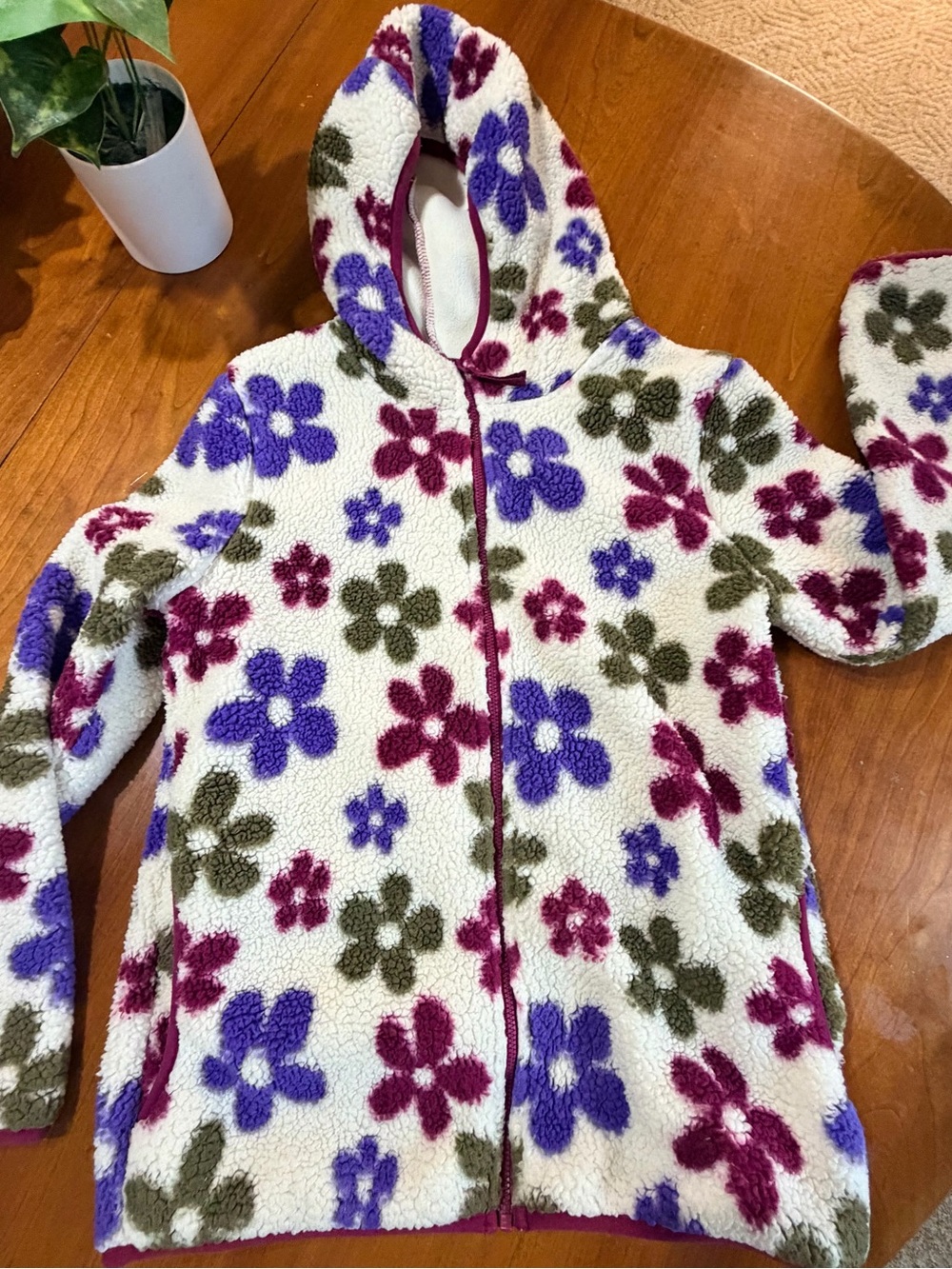 Plush Fleece Jacket - White & Magenta